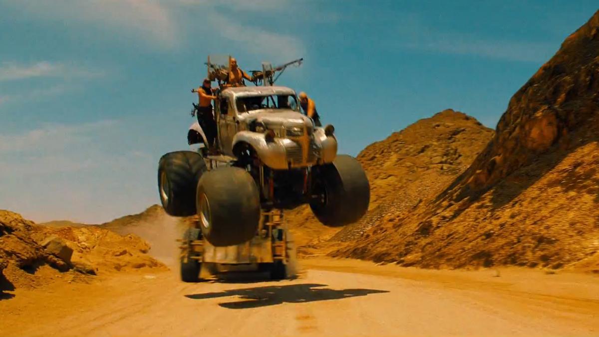 مکس دیوانه:جاده خشم ،فیلم پر از خودروهای عجیب و غریب!!!!!