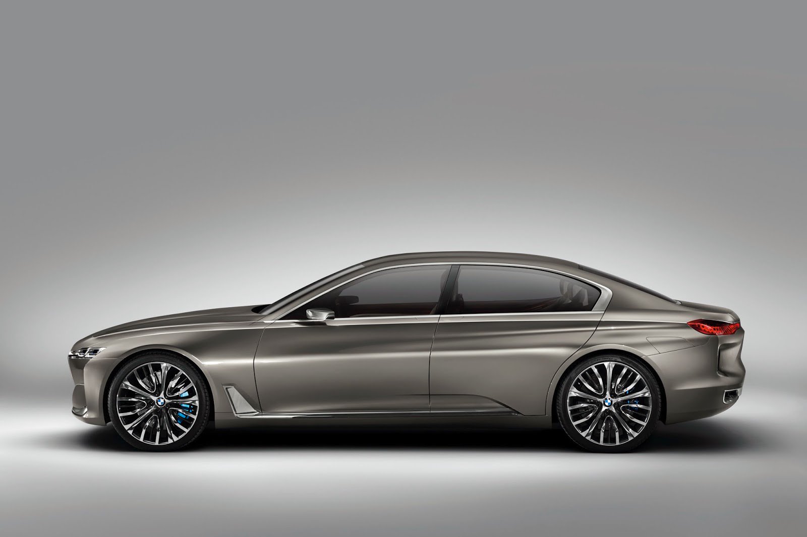 2-آغاز پروژه ی BMW سری 9 برای رقابت با میباخ