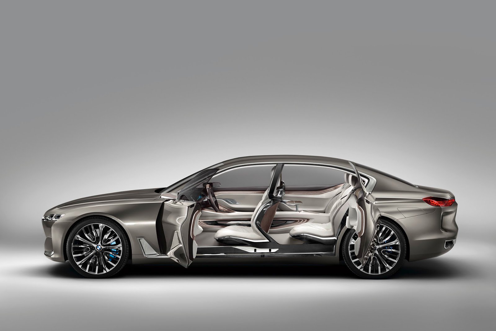 4-آغاز پروژه ی BMW سری 9 برای رقابت با میباخ