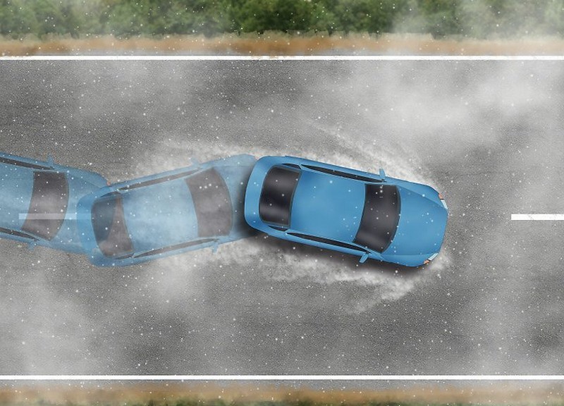 1-عدم رانندگی در روزهای بارانی