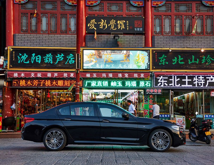 1-افت فروش خودرو در چین ادامه دارد