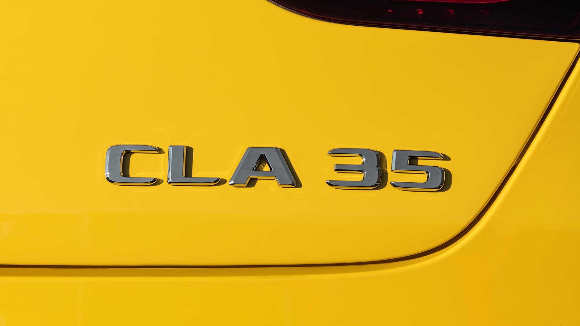 20-مرسدس بنز CLA 35 بصورت رسمی معرفی شد