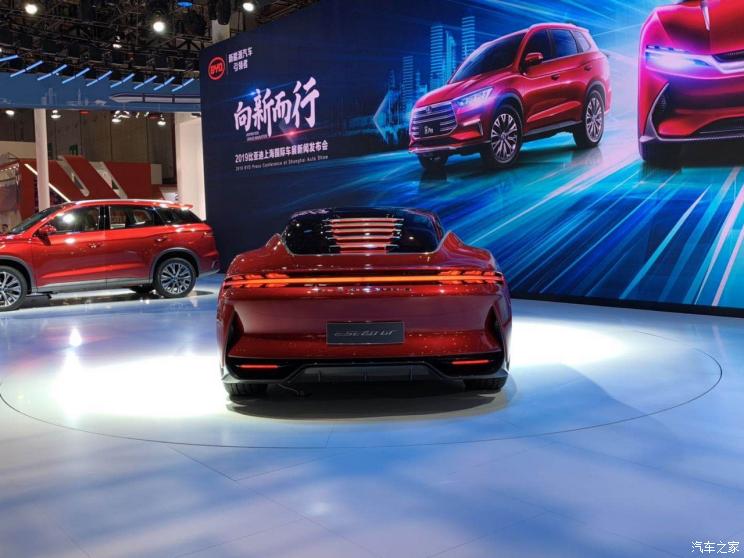 2-معرفی سوپر اسپرت بی وای دی e-SPEED GT در شانگهای 2019
