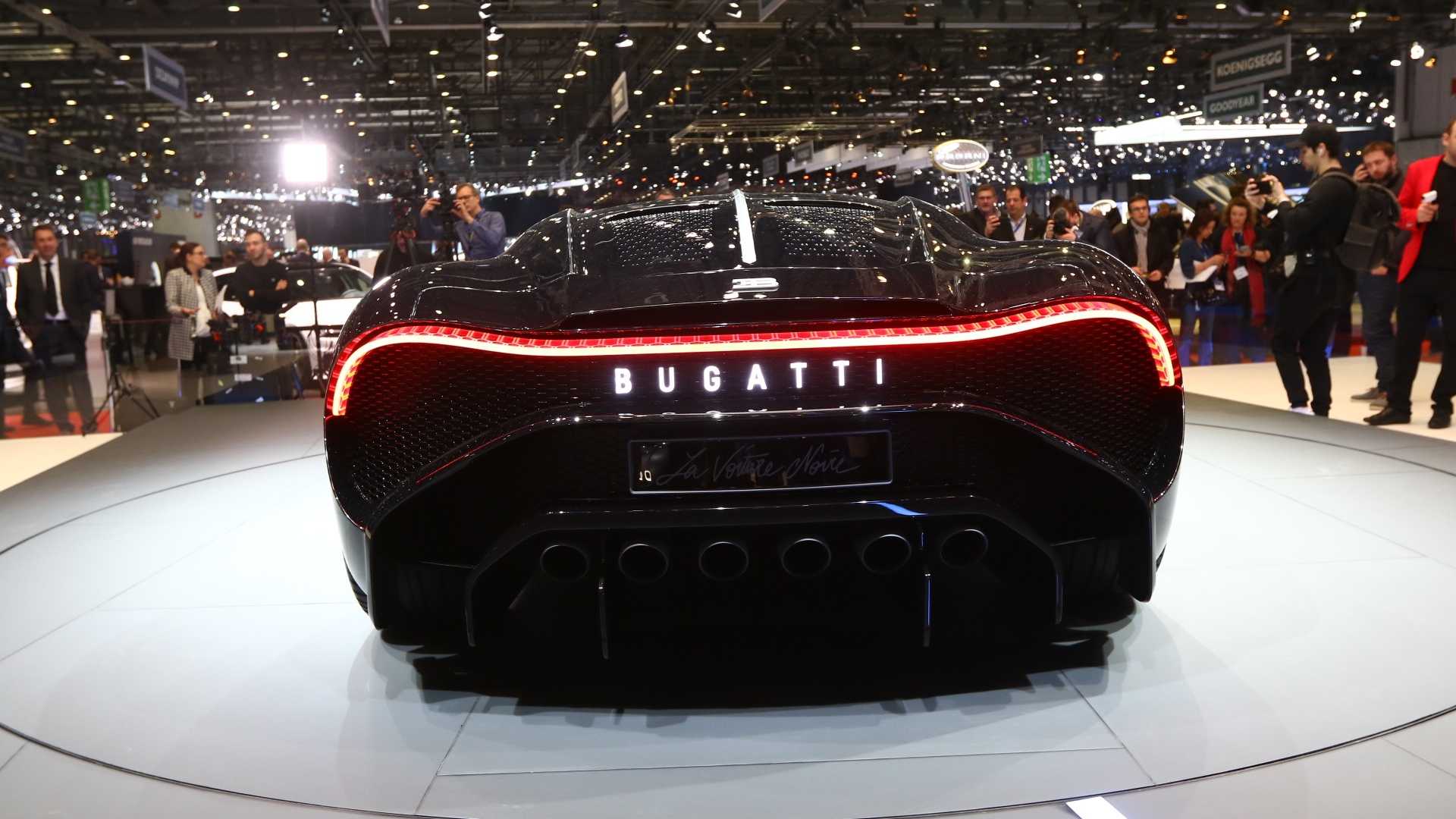 9-آیا رونالدو مالک بوگاتی لاویتور ،گرانترین خودروی جهان است