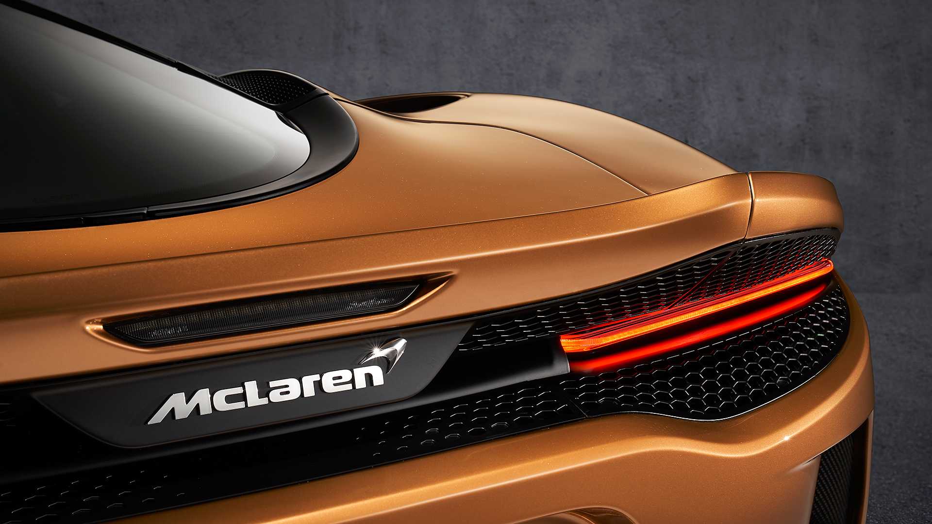 11-مک لارن GT معرفی شد،جذاب ،اسپرت ،راحت
