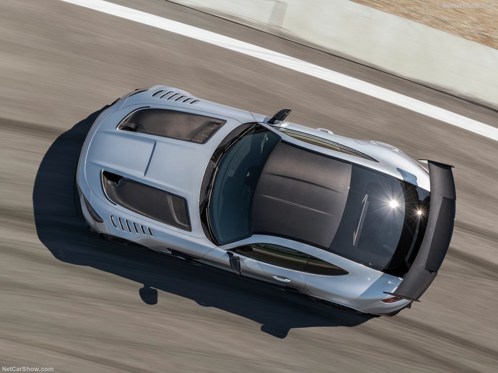15-مرسدس بنز ای ام جی GT Black Series معرفی شد ،هیولایی جدید با نشان ستاره