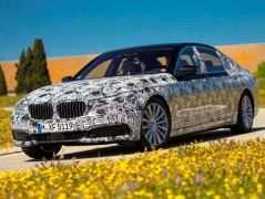 پیش نقدی بر BMW سری 7 مدل 2016
