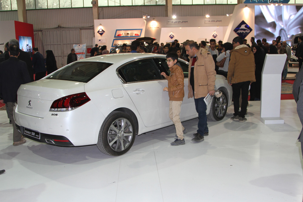 44428 گزارش تصویری نمایشگاه خودروی اصفهان 96