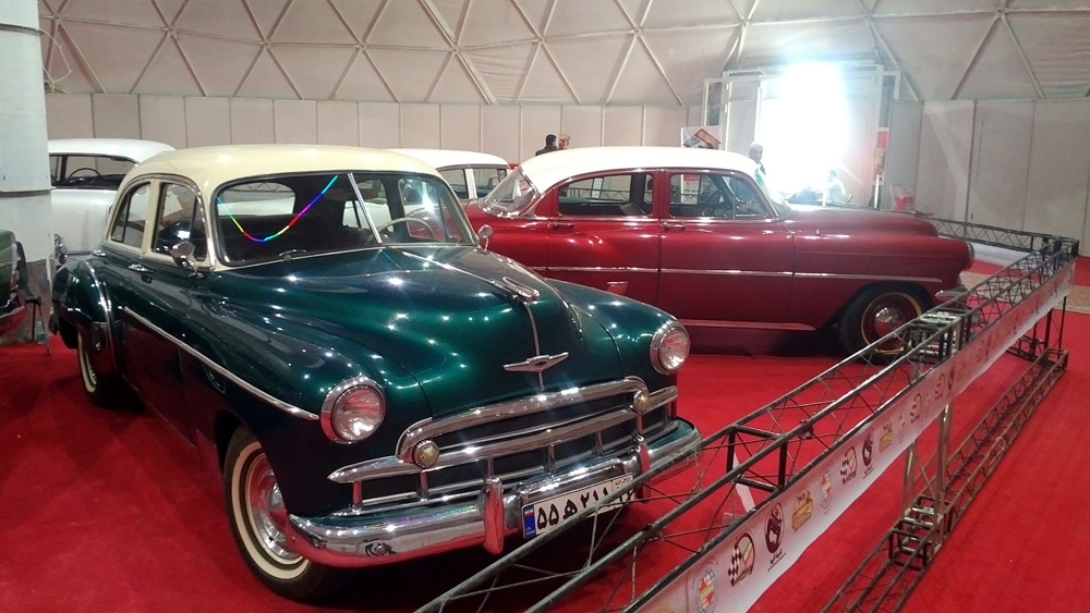 44664 گزارش تصویری از نمایشگاه خودروهای کلاسیک و افرود اصفهان:تلفیقی از نوستالوژیک و هیجان
