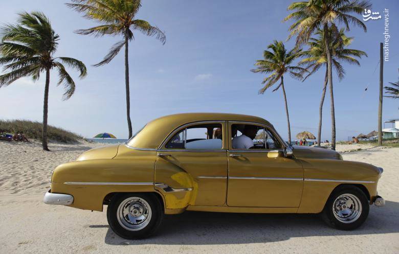51524 جولان خودروهای کلاسیک و قدیمی در کوبا