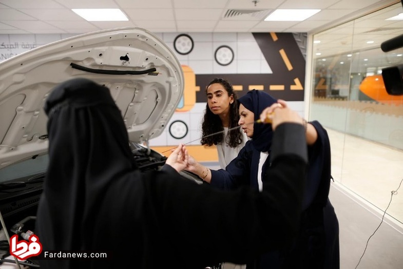 51837 آموزش رانندگی به زنان عربستان +تصاویر