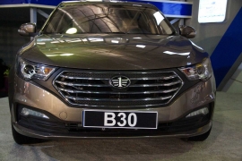 ویدئو معرفی بسترن B30 توسط مسئولین بهمن خودرو در نمایشگاه خودروی مشهد