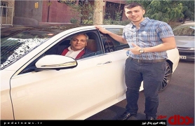 عکس مهران مدیری و ماشین میلیاردی