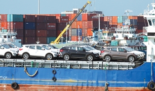 مجلس بدنبال لغو افزایش تعرفه واردات خودرو