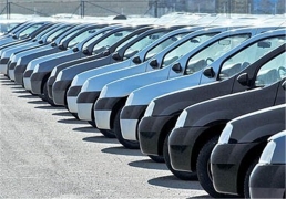 رييس انجمن خودروسازان در نامه ای به وزیر صنعت عنوان نمود:قیمت خودرو را آزاد کنید