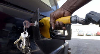 آمار محرمانه مصرف بنزین اعلام شد