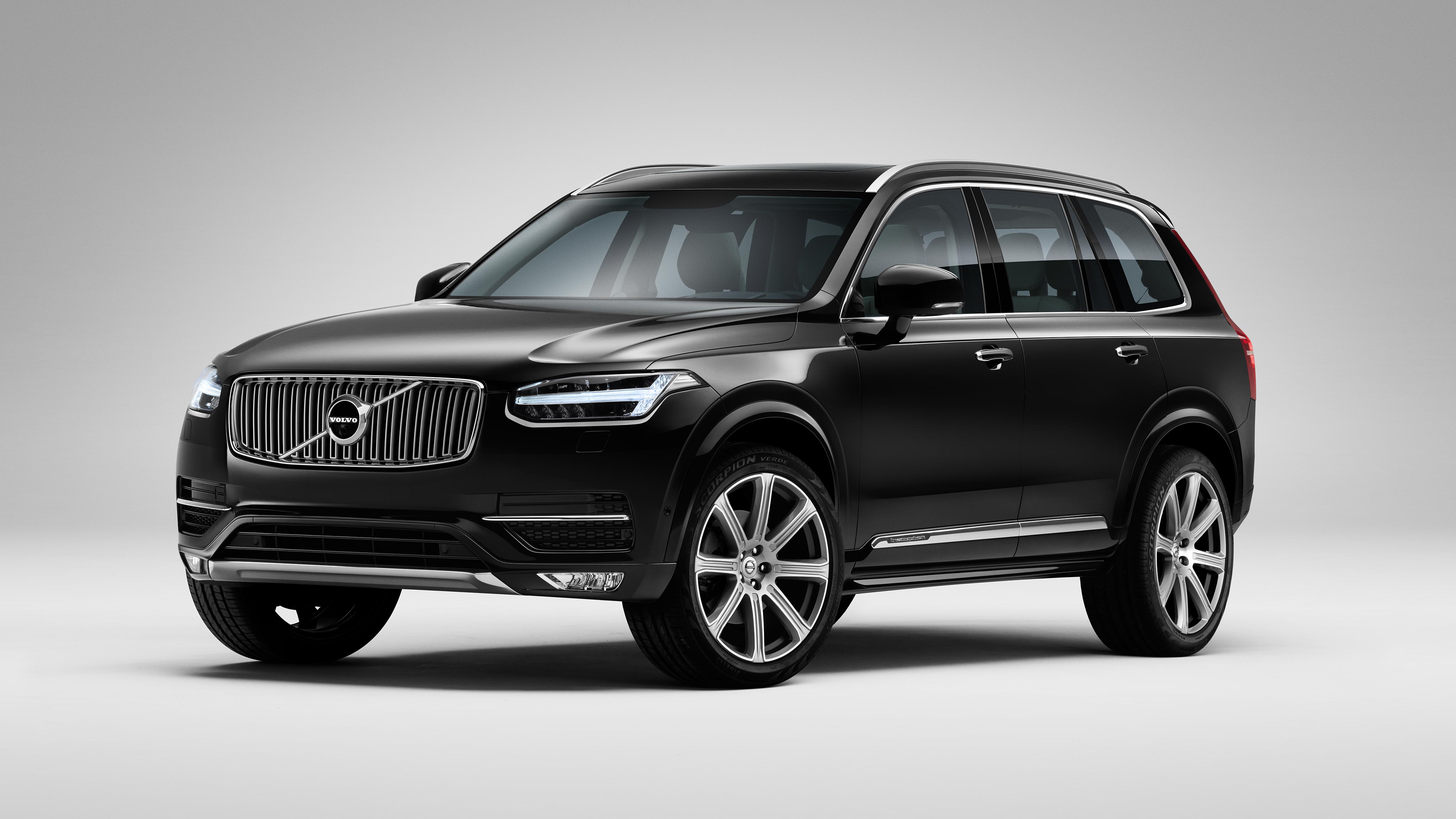 ولوو XC90