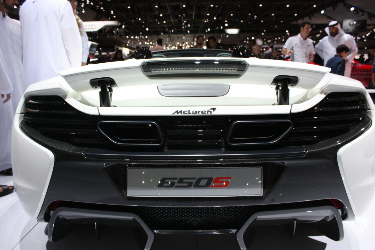 مک لارن 650S