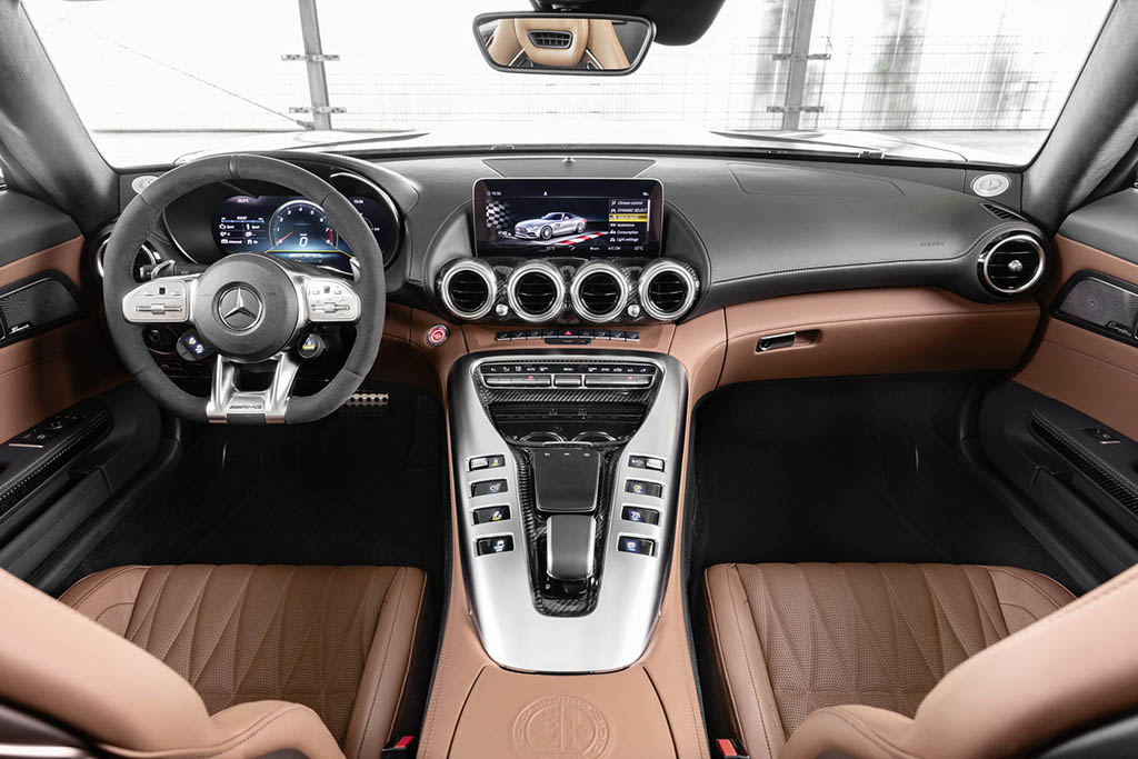 مرسدس بنزAMG GT R Pro