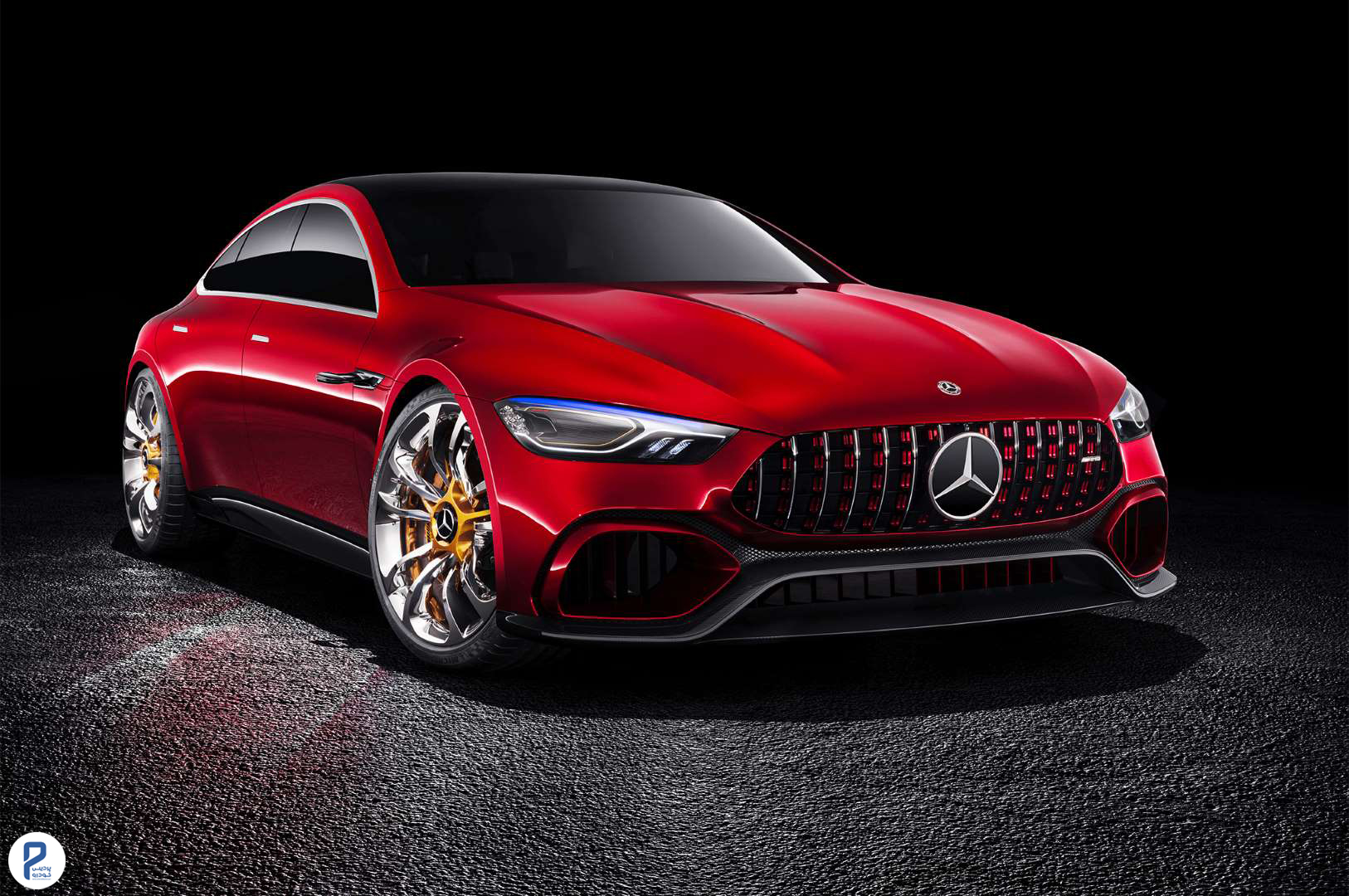 26- مرسدس AMG GT-4