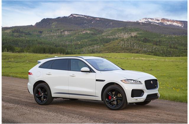 1-جگوار F-Pace 2017