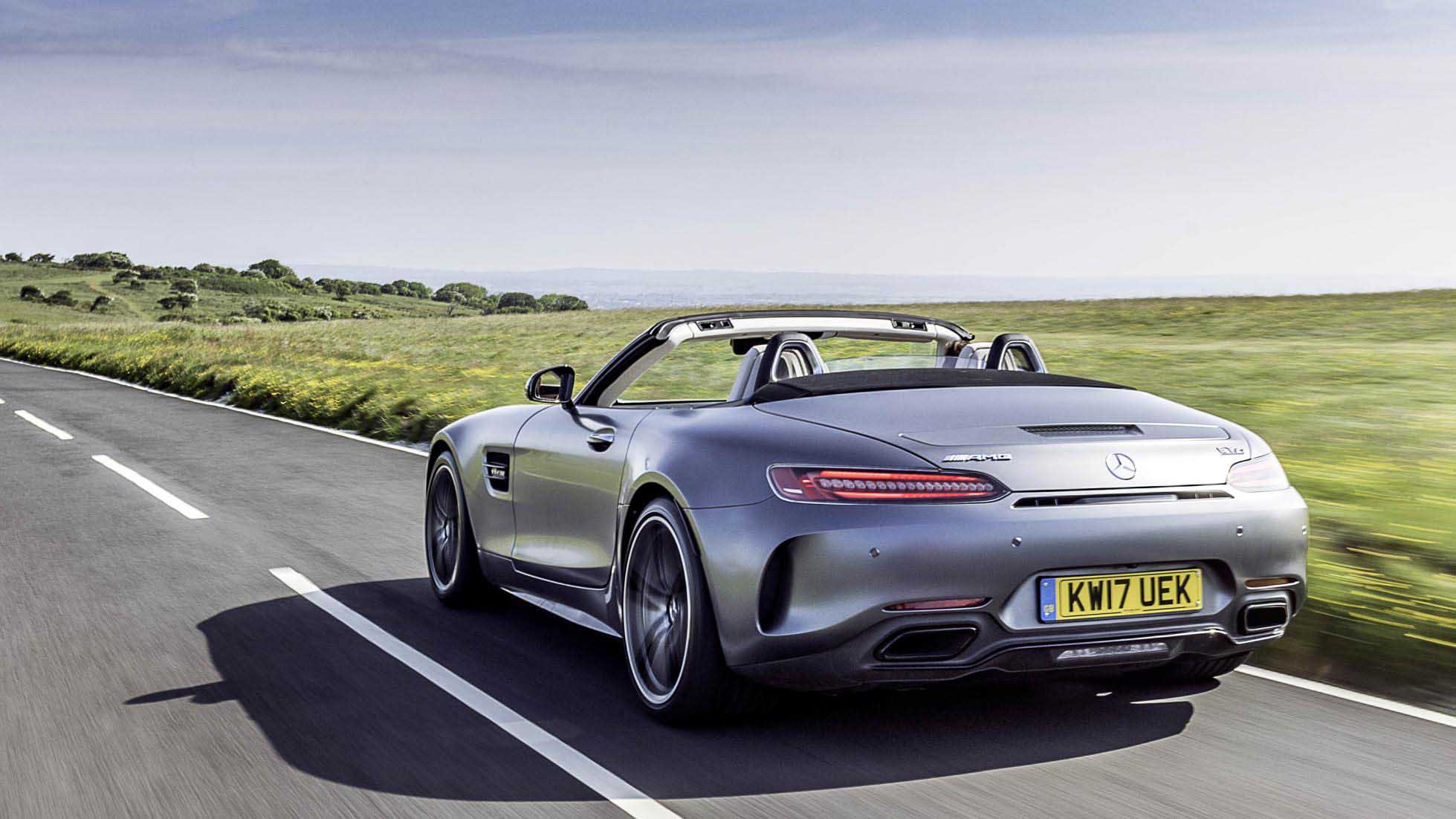 2-بررسی مرسدس بنز AMG GT C
