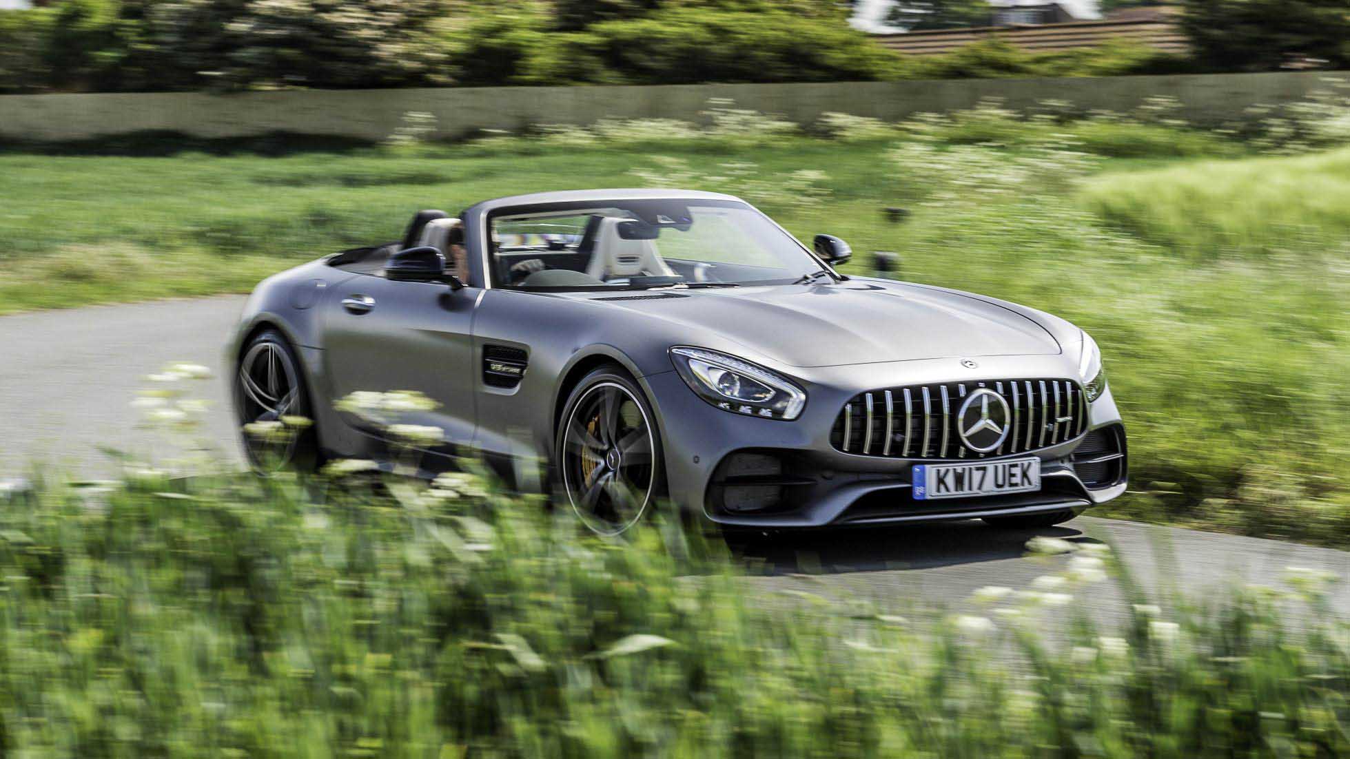 4-بررسی مرسدس بنز AMG GT C