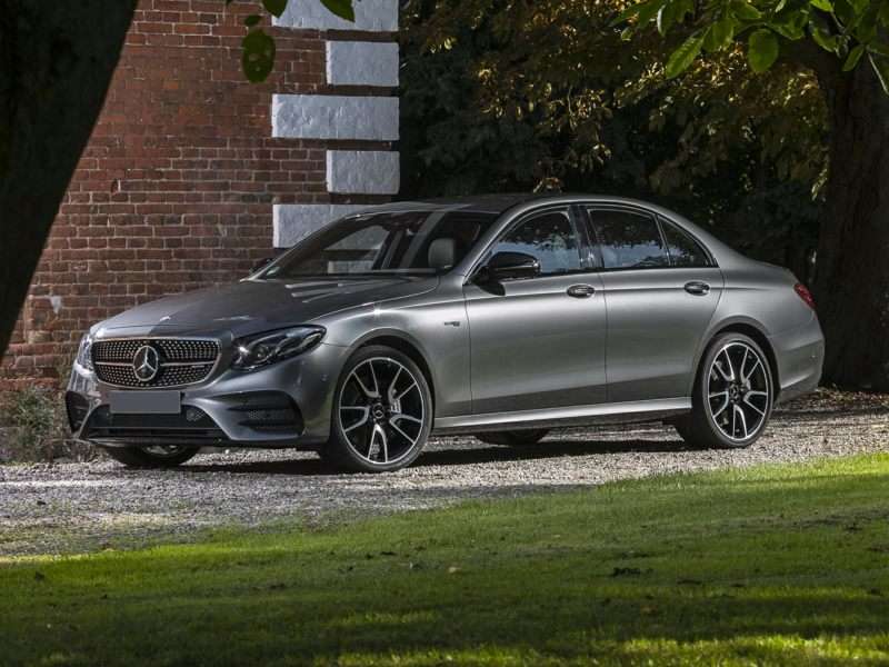 6- مرسدس بنز AMG E43 4matic sedan 2017