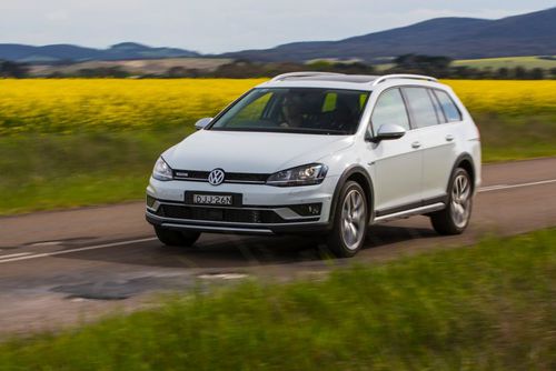 4- فولکس واگن Golf Alltrack 2016