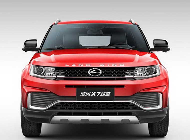 1-لند ویند X7 یک کپی محض از لندروور  Evoque