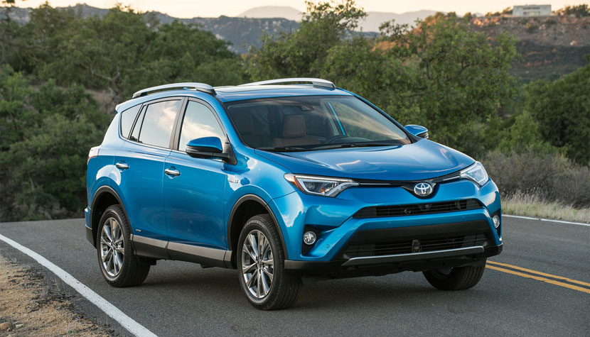 5- تویوتا Rav4 / قیمت 29 هزار دلار