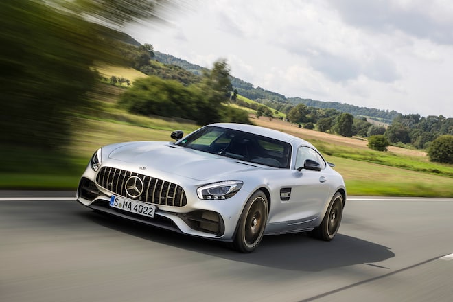 مرسدس بنز AMG GT R