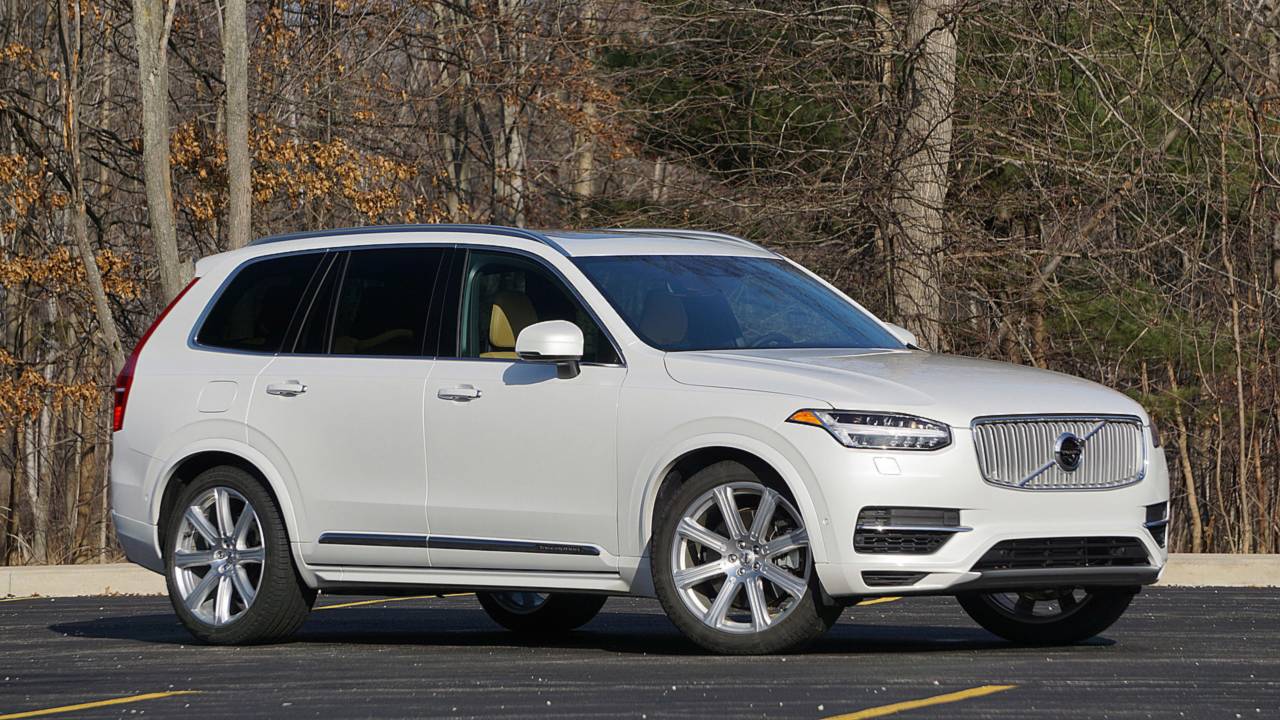 2021 ولوو XC90