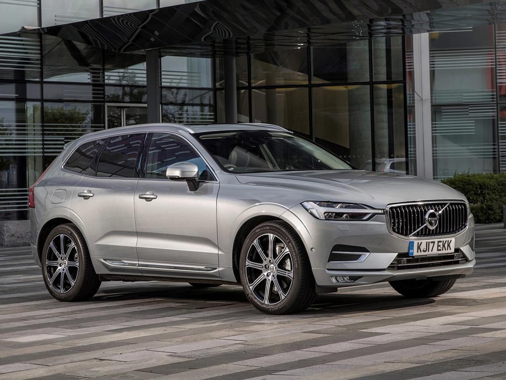 2-ولوو XC60 T8-امیتاز:7