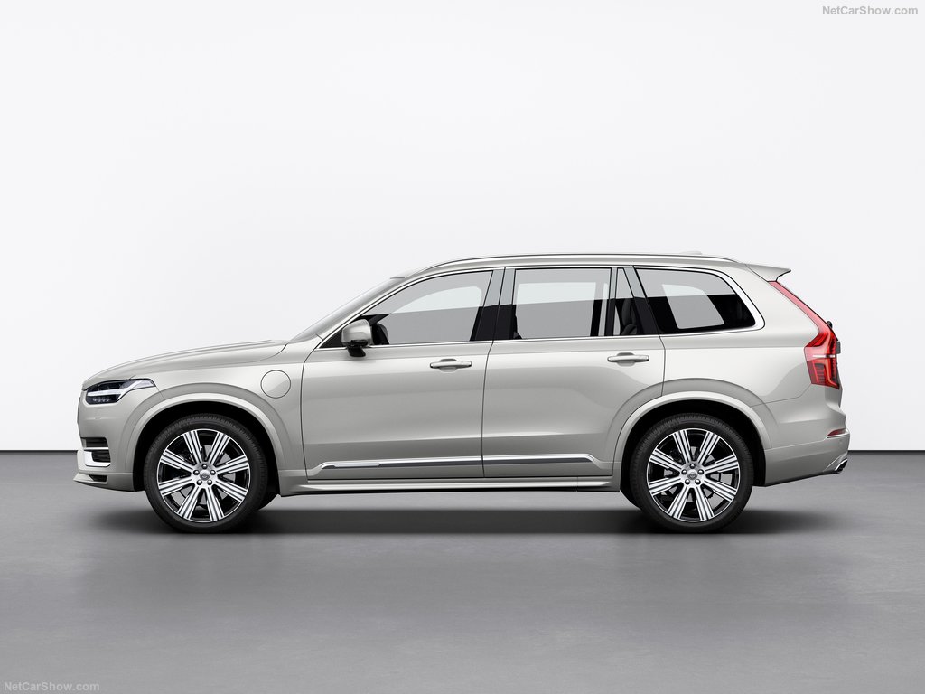 12-ولوو XC90 فیس لیفت معرفی شد