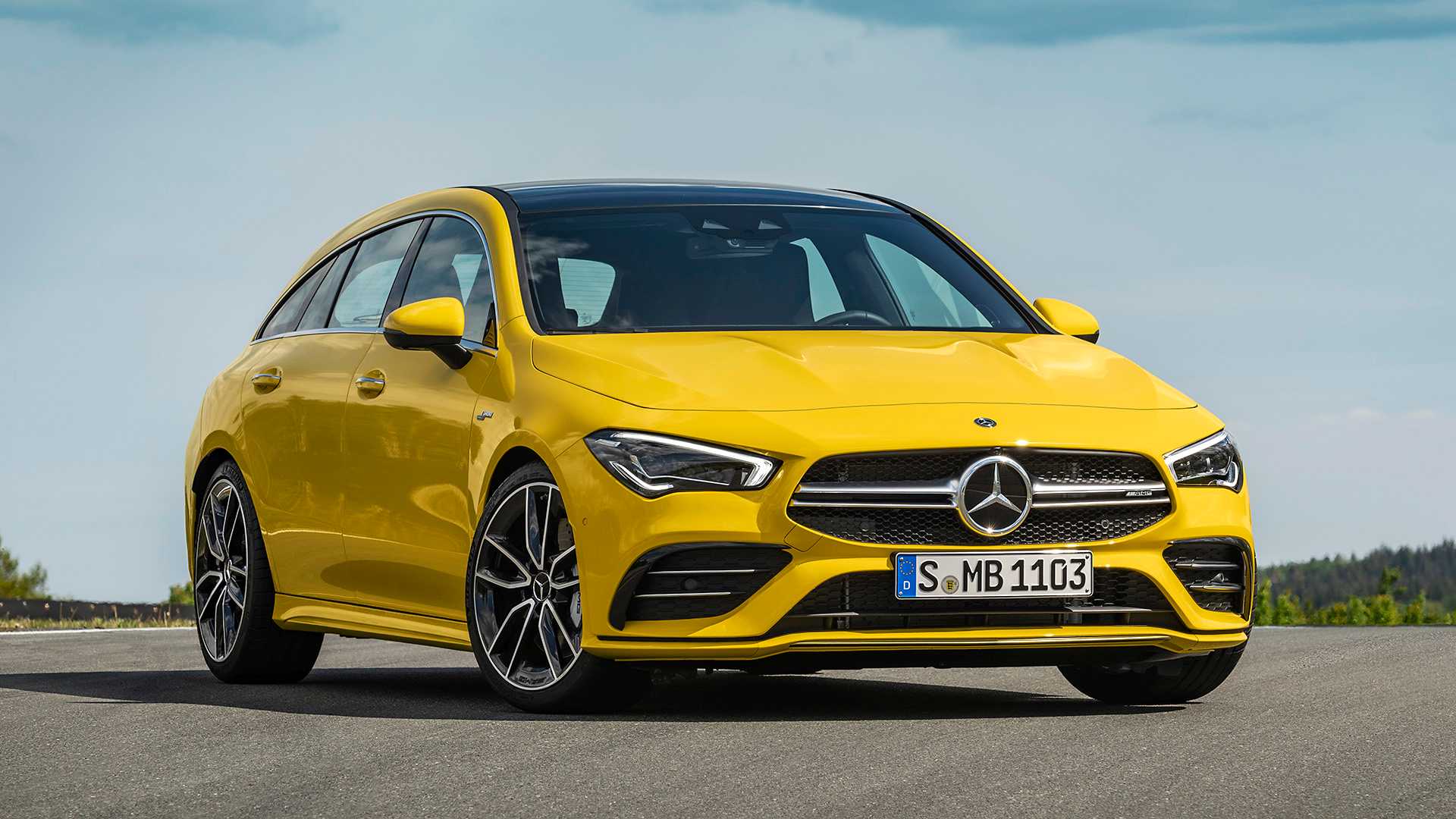 5-مرسدس بنز نسخه شوتینگ بریک AMG CLA 35 را معرفی کرد