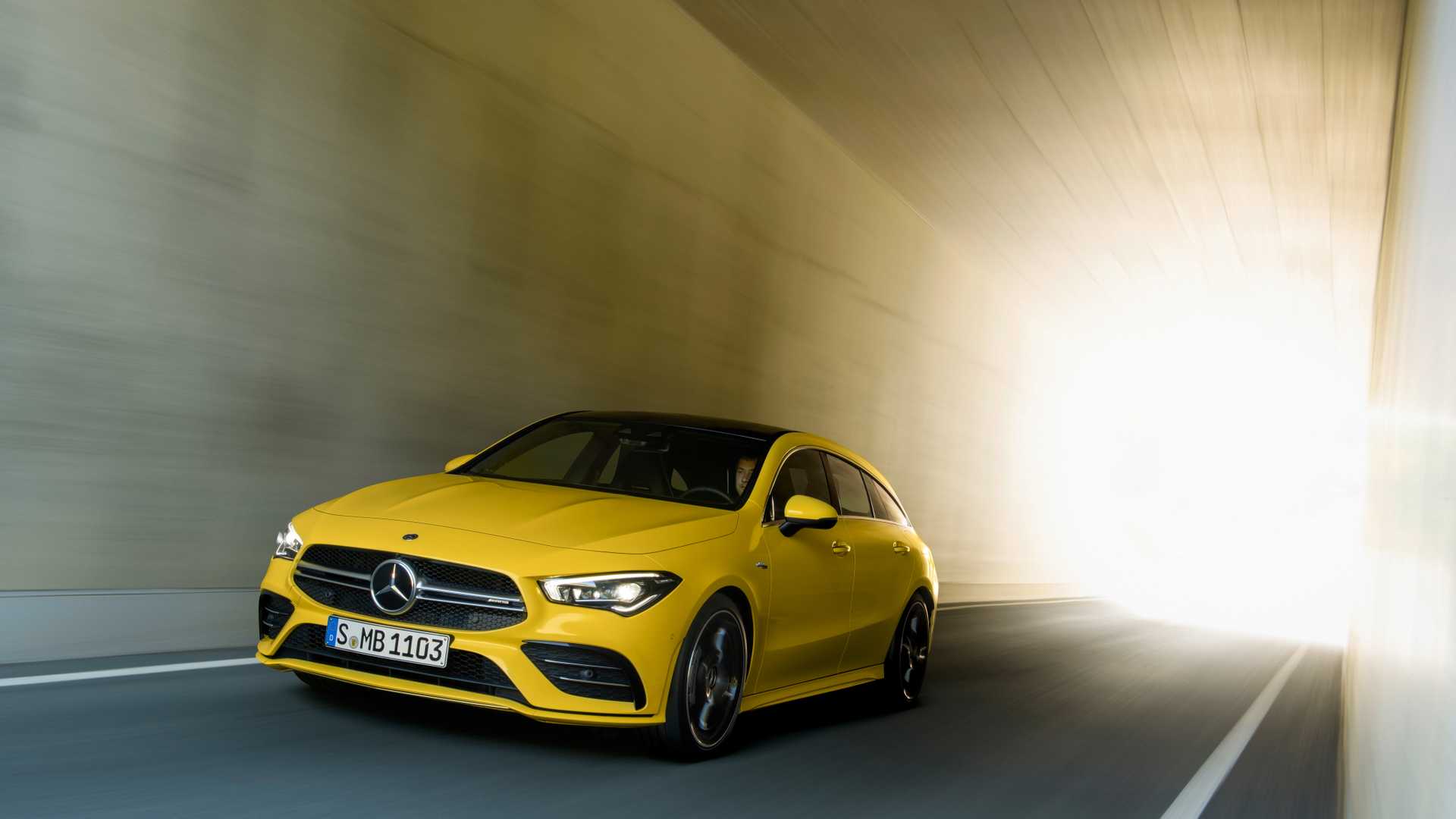 14-مرسدس بنز نسخه شوتینگ بریک AMG CLA 35 را معرفی کرد