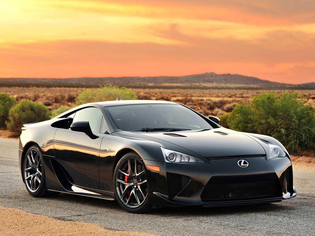 لکسوس LFA