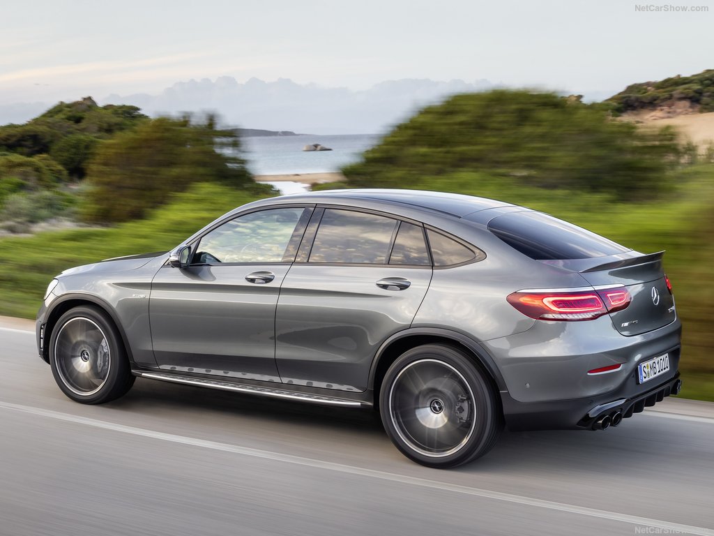 2-نسخه جدید مرسدس بنز GLC43 AMG معرفی شد