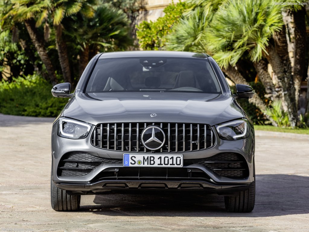 4-نسخه جدید مرسدس بنز GLC43 AMG معرفی شد