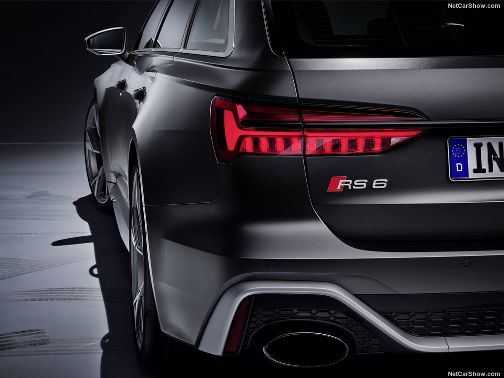 21-معرفی نسل جدید آئودی RS6 ،پر قدرت و هیجان انگیز اما خانوادگی