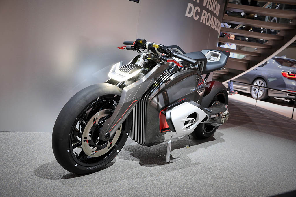 بامو ویژن DC رودستر