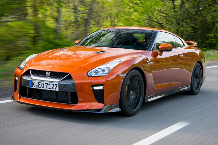 13-نیسان GT-R