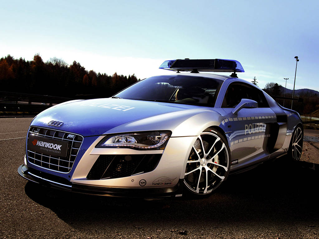 آئودی R8 GTR