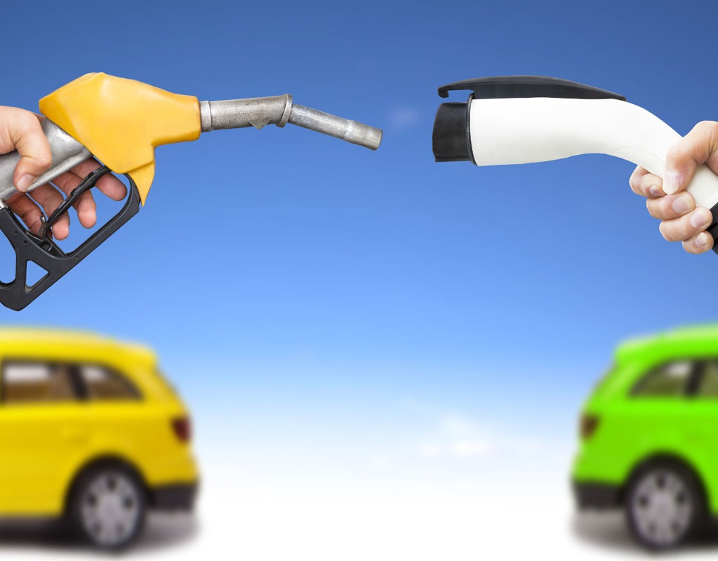 1-جنگی پنهان بین کمپانی های نفتی و خودروهای الکتریکی