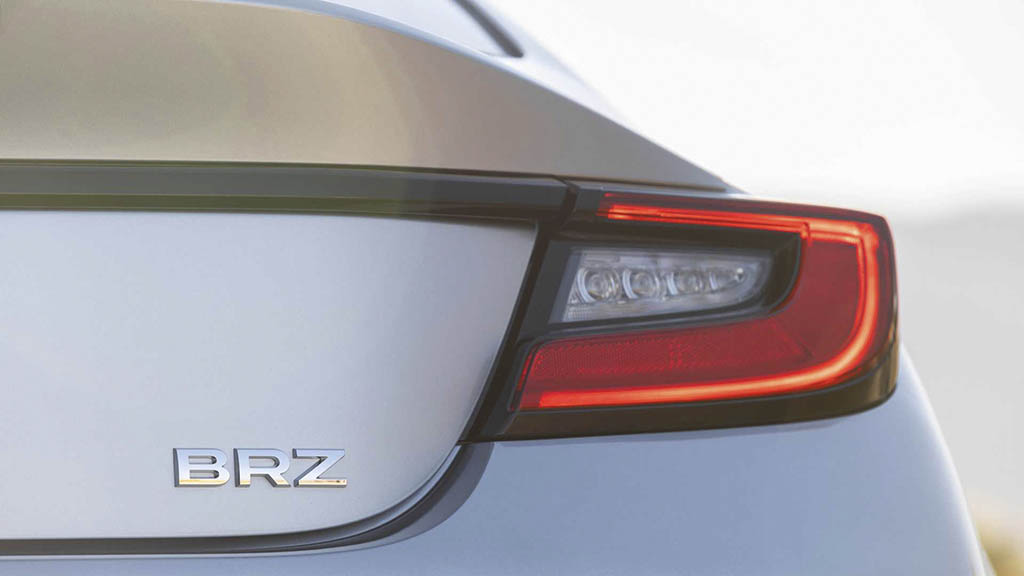21-خودروی مهیج سوبارو BRZ رسما معرفی شد،ظاهری جذاب ،قدرت بیشتر