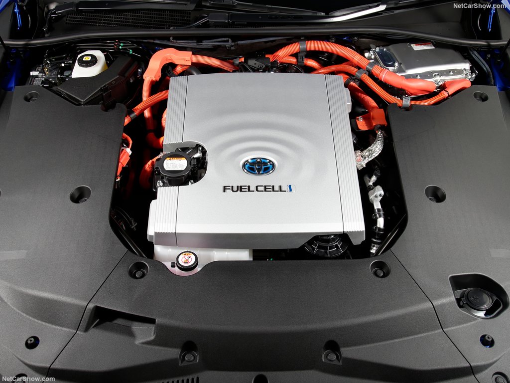 8-مشخصات تویوتا میرای جدید اعلام شد،خودروی هیدروژنی با برد 650 کیلومتر