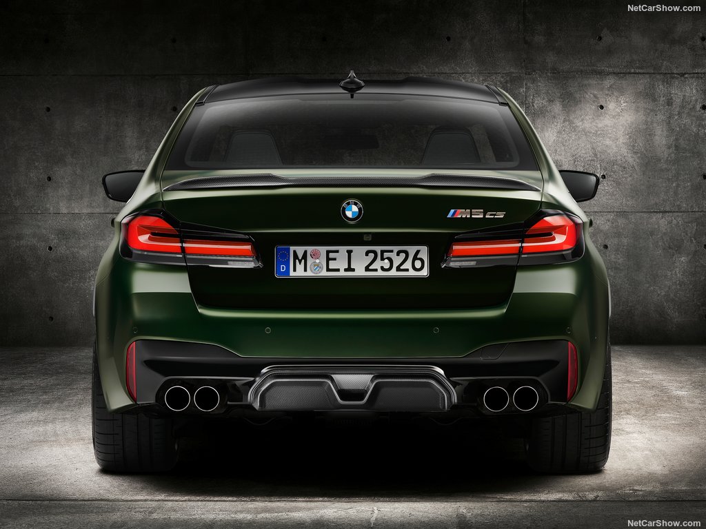 5-بی ام و M5 CS  رسما معرفی شد