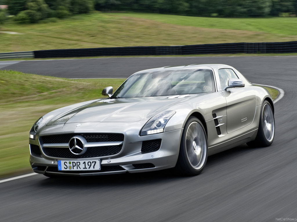 مرسدس بنز SLS AMG