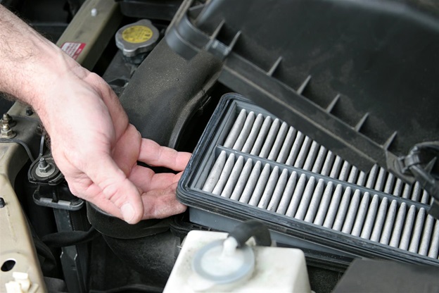 1-کار فیلتر هوا در خودرو